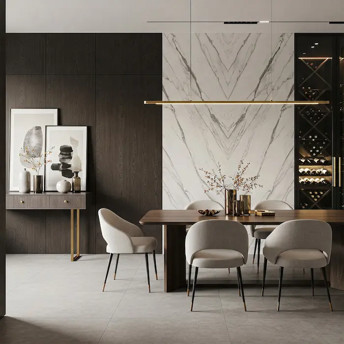 Sala de jantar sofisticada com painéis de madeira e detalhes em mármore, mesa de madeira nobre e decoração moderna em tons neutros